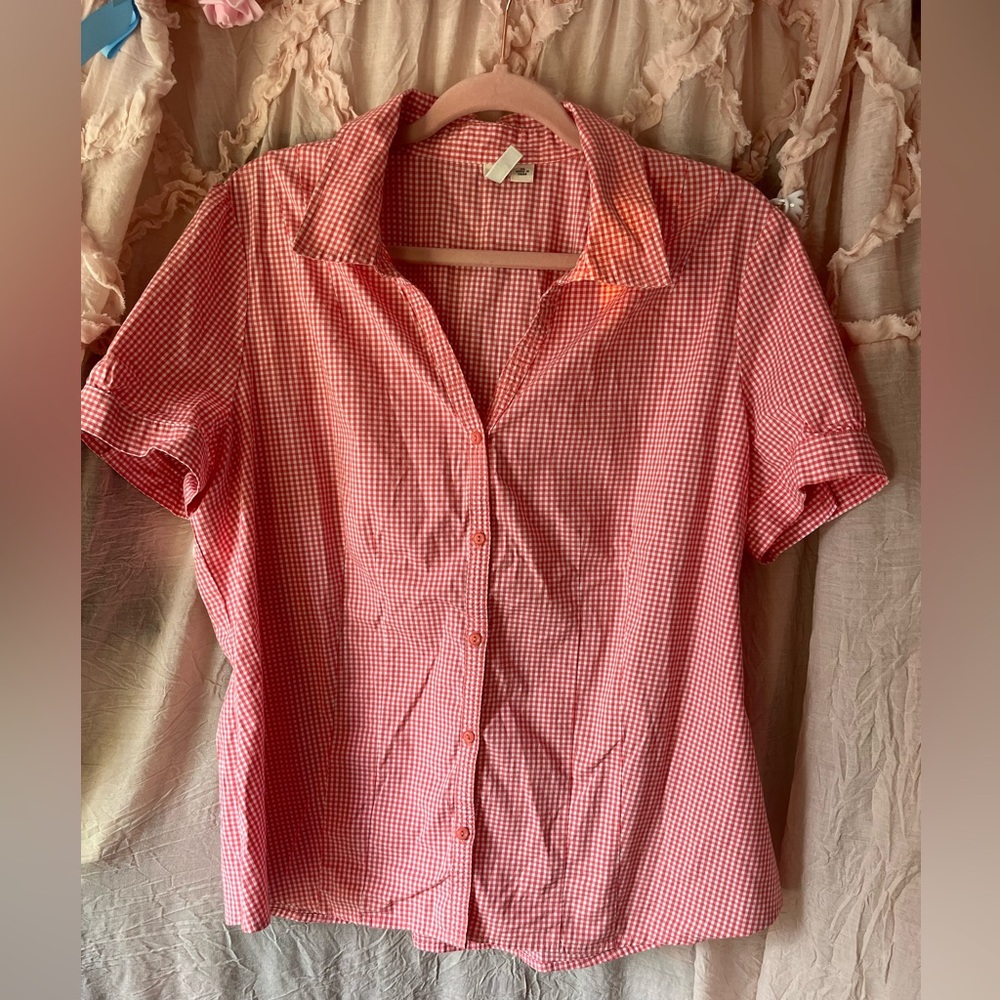 St John’s Bay Classic Women's Short-Sleeve Button-Up Shirt - Pink Gingham